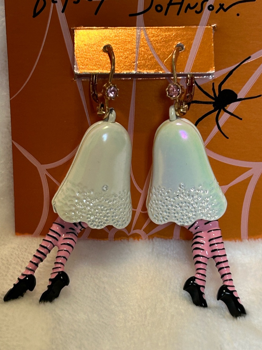 Betsey Johnson Ghost Earrings NWT - Picture 3 of 6